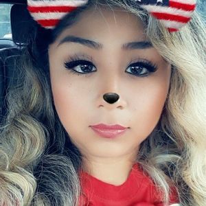 Meet your Posher, Celia